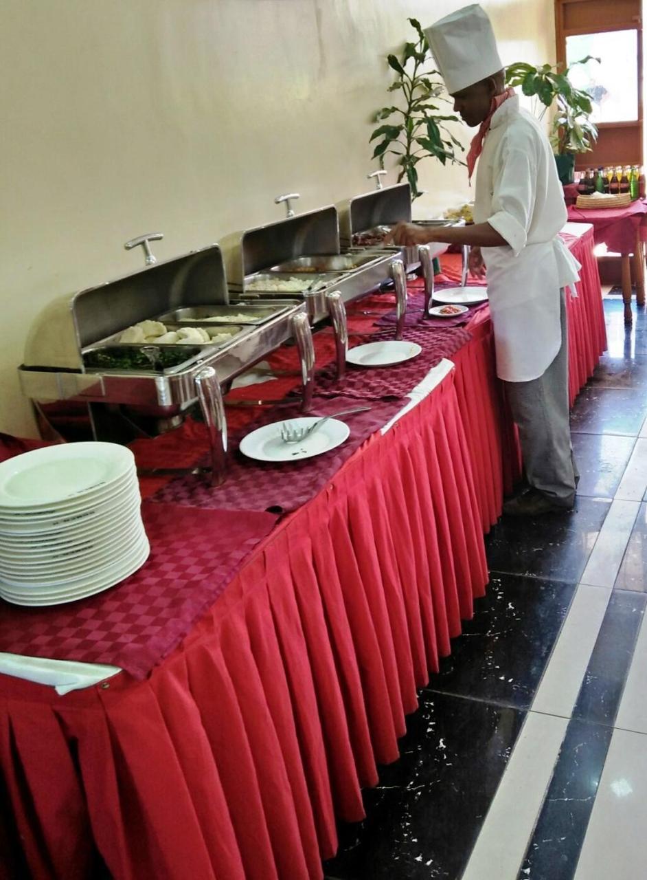 Isiolo Bomen Hotel מראה חיצוני תמונה