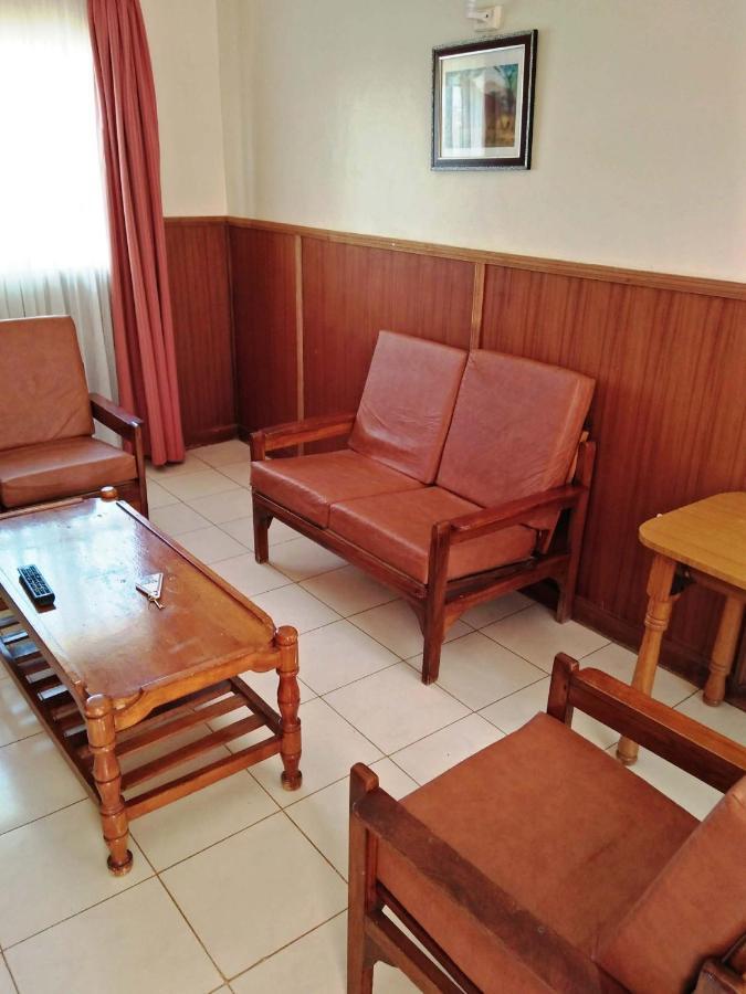 Isiolo Bomen Hotel מראה חיצוני תמונה